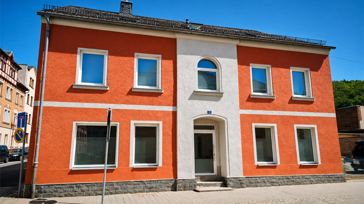 Es ist dei Geschäftsstelle Aue-Bad Schlema zu sehen.